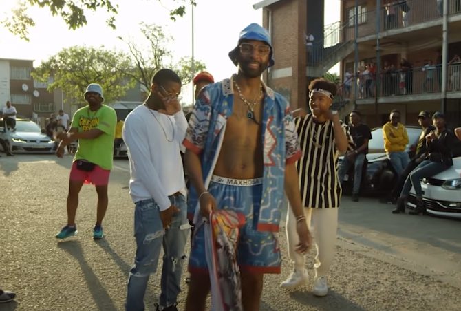 Dr Peppa x Chang Cello x Lucasraps x RikyRick – What It Is (Official Music Video)